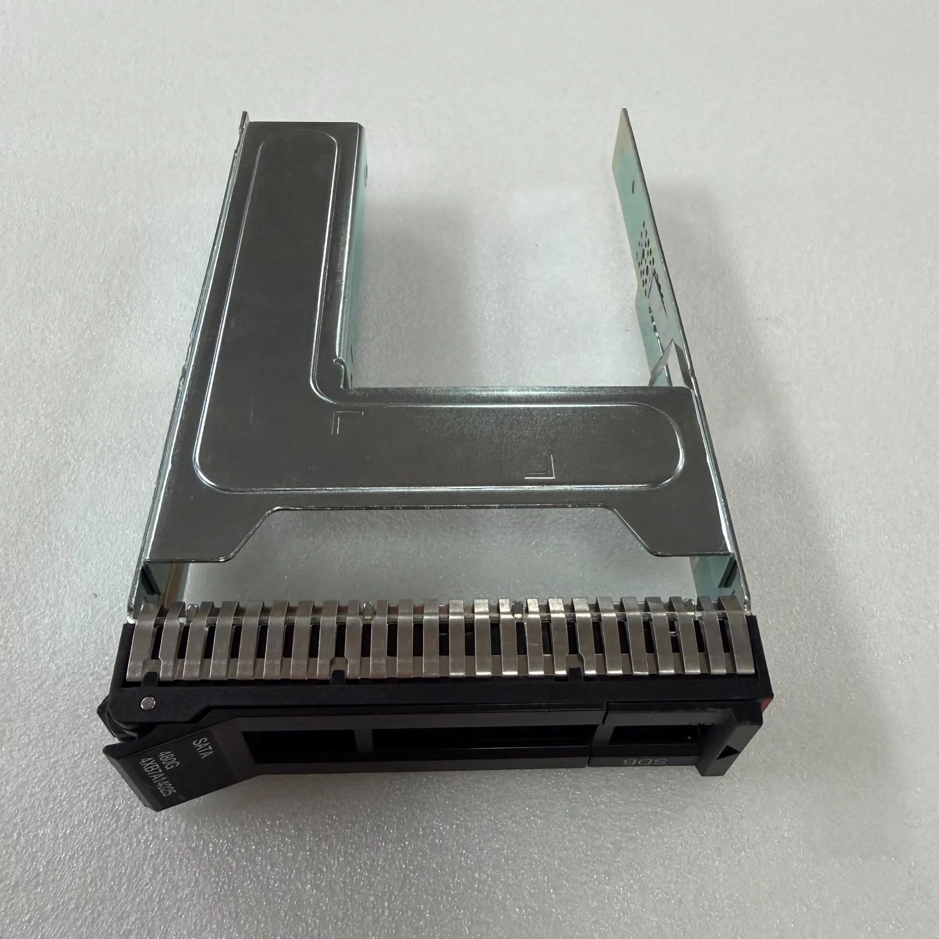 LENOVO 3.5인치 트레이 및 3.52.5 어댑터 00D3819 SR550 650 590 ..