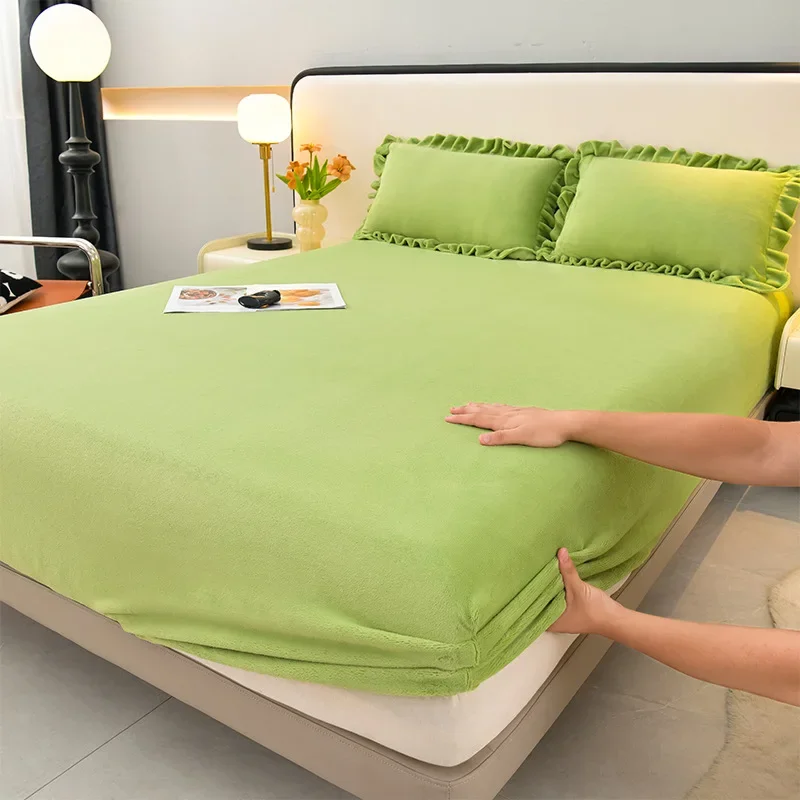 new high gram weight solid color milk fleece mattress thickened, strong warmth retention in winter, soft and comfortable
