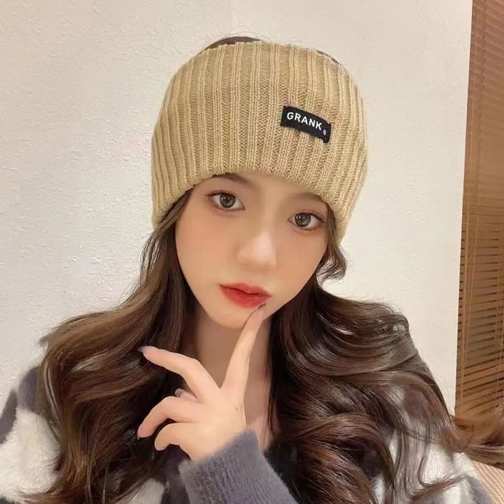 Рисунок 5 - Женская зимняя широкая повязка на голову