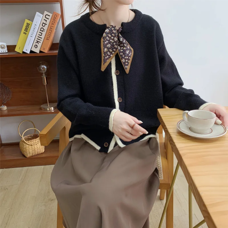 

Lace Up Solid Color Sweater Coat Women cardigans 2023 Autumn Winter New Loose Elegant Single-Breasted Sweater Top Female