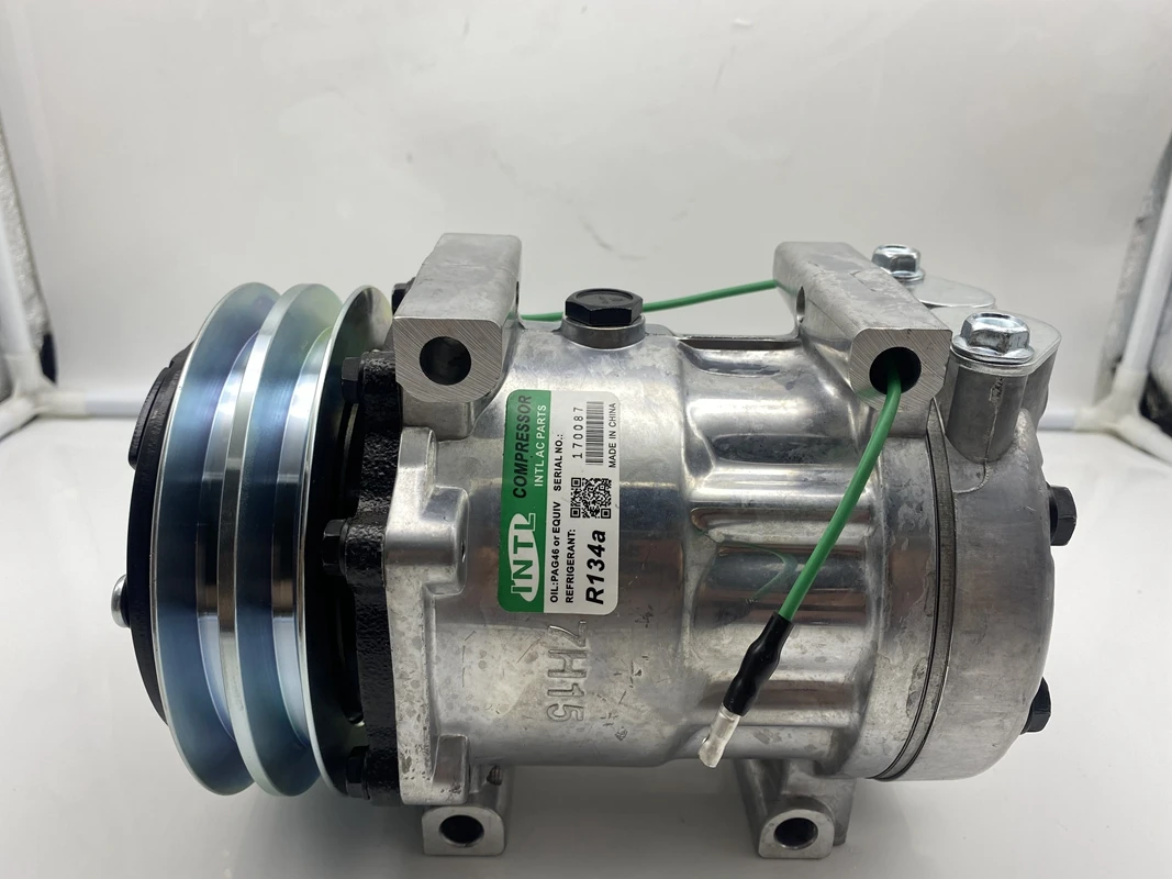 

SD8115 7H15 Auto Air Conditoner AC Compressor For Isuzu Npr300 4.6l 4hg1 1998