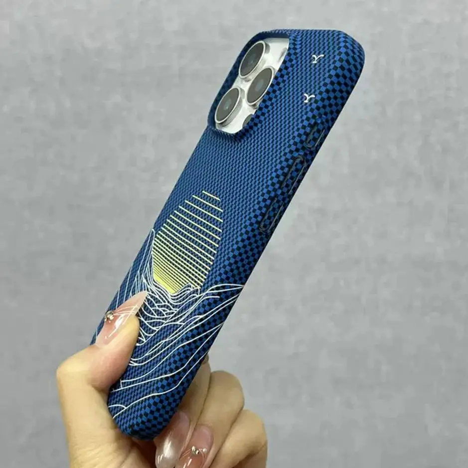 Luxury Slim Carbon Fiber Pattern Hard Armor Phone Case - Shockproof Protection Bumper Cover