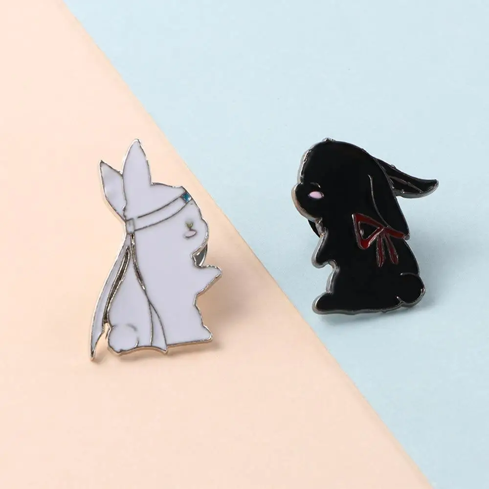 

Grandmaster of Demonic Jewelry Wei Wuxian Lapel pin Lan WangJi Black Rabbit Mo Dao Zhu Shi Brooches Pin Badge Enamel Brooch