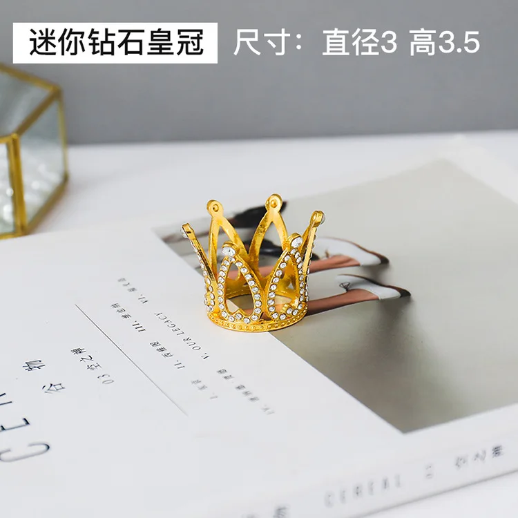 Description Picture 5 of item1PC Mini Crown Cake Decoration Princess Topper Pearl Tiara Crown Baking Decoration DIY Cake Birthday Crown Decoration Supplies