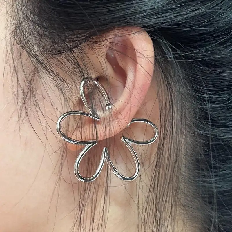 Fashion Exaggerated Hollow Flower Ear Bone Clip Non-Pierced Earring Silver  Color Ear Cuff for Women Girls Aesthetic Jewelry 1pc