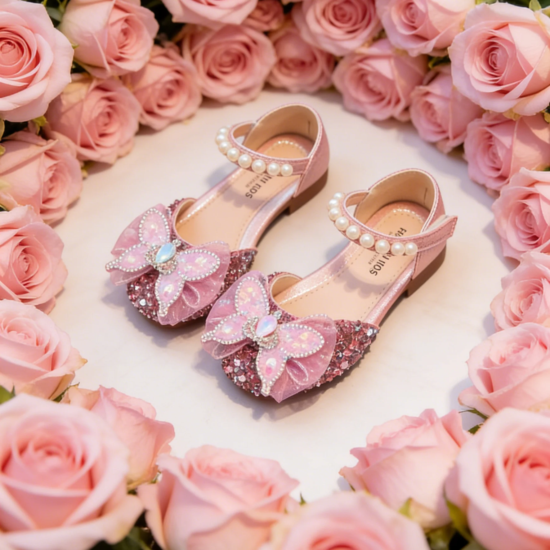 أحذية كاجوال للأطفال من جلد البولي يوريثان، أحذية ربيعية برسومات كرتونية للبنات، مضادة للانزلاق، نعل ناعم، قابلة للتنفس، ذهبي وفضي، مقاس 23-34