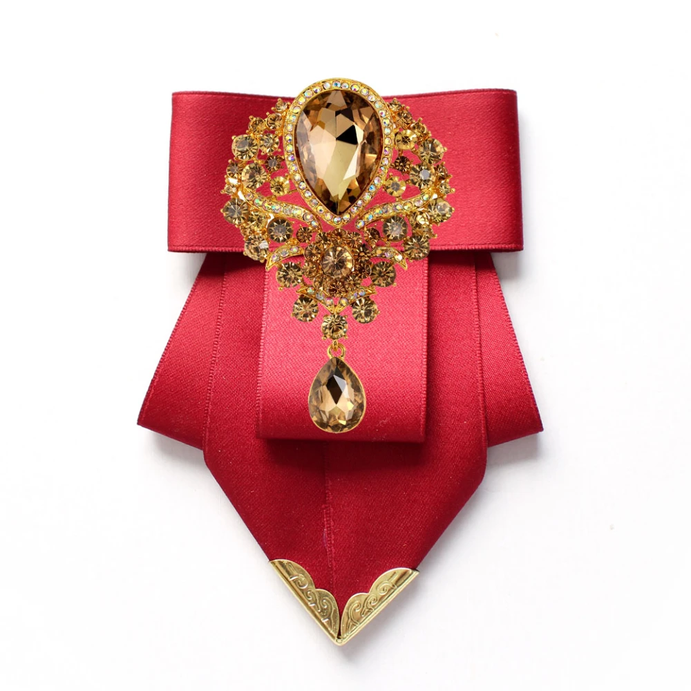 

Original Luxury Rhinestone Bow Tie British Men's High-end Business Banquet Zircon Collar Flowers Men Wedding Accessories Gifts