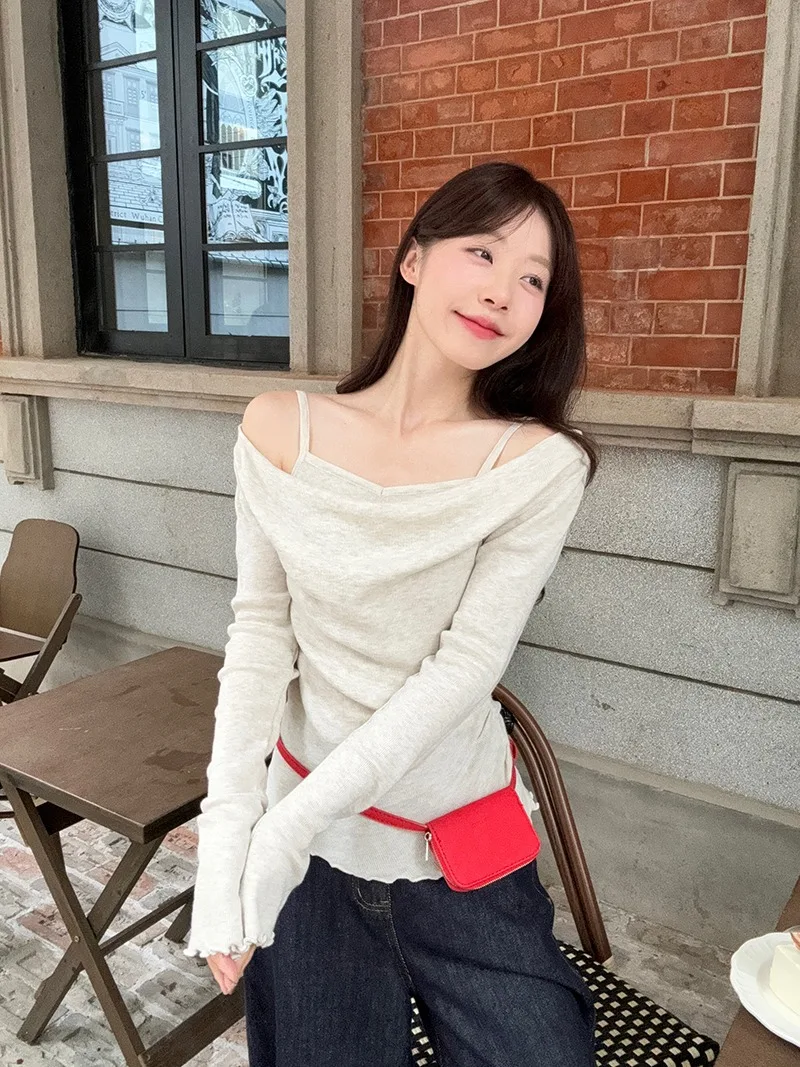 Fake Two-piece Off Shoulder Long Sleeve T-shirt Women's Sexy Slash Neck Flare Sleeve Base Shirt Top Autumn Casual Slim Fit Tops