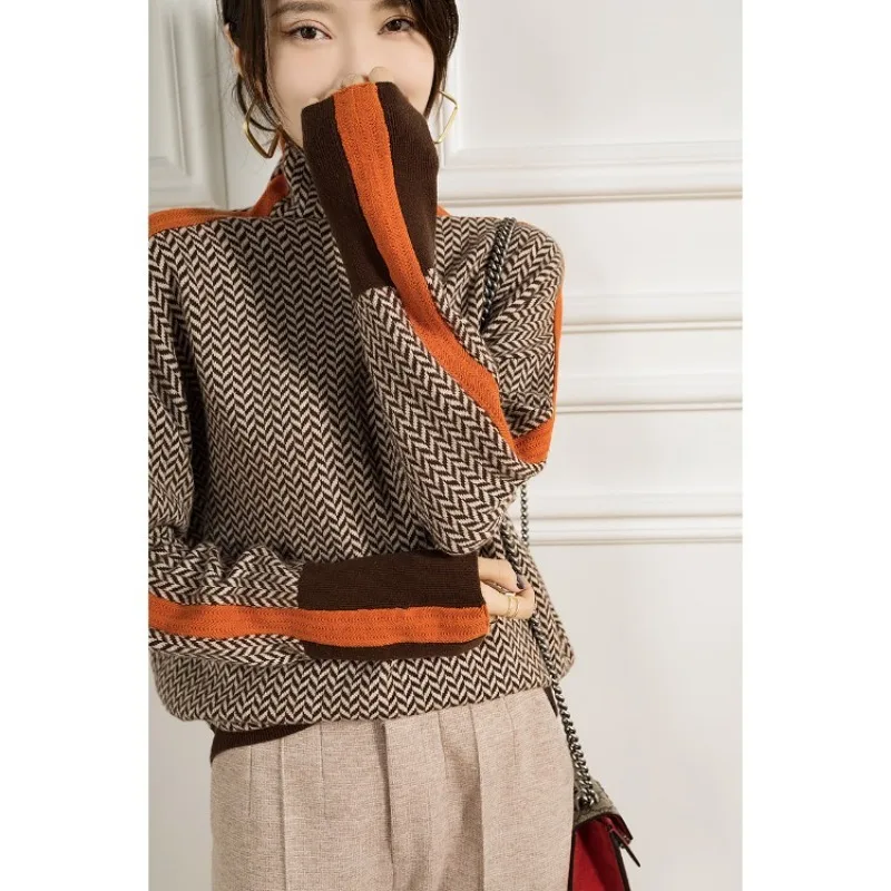 

2023 Lazy Loose Contrast Sleeves Imitation Wool High Neck Knitted Sweater for Women's Autumn and Winter Underlay