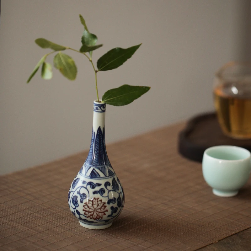 Jingdezhen Antique Underglazed Blue And White Porcelain Hand-painted Mini Water Vase Kungfu Tea Table Household Decorations 4