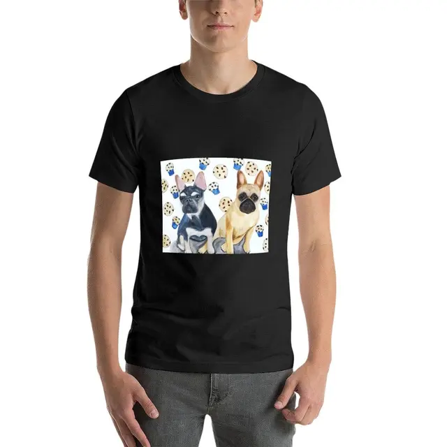 독특한 애니메이션 디자인과 편안한 소재가 결합된 Rosanna Pansino's Dogs 쿠키와 블루베리 머핀 오버사이즈 티셔츠