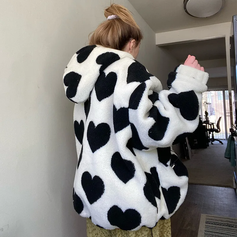 Рисунок 6 - Флисовая Куртка с принтом Love для мужчин и женщин