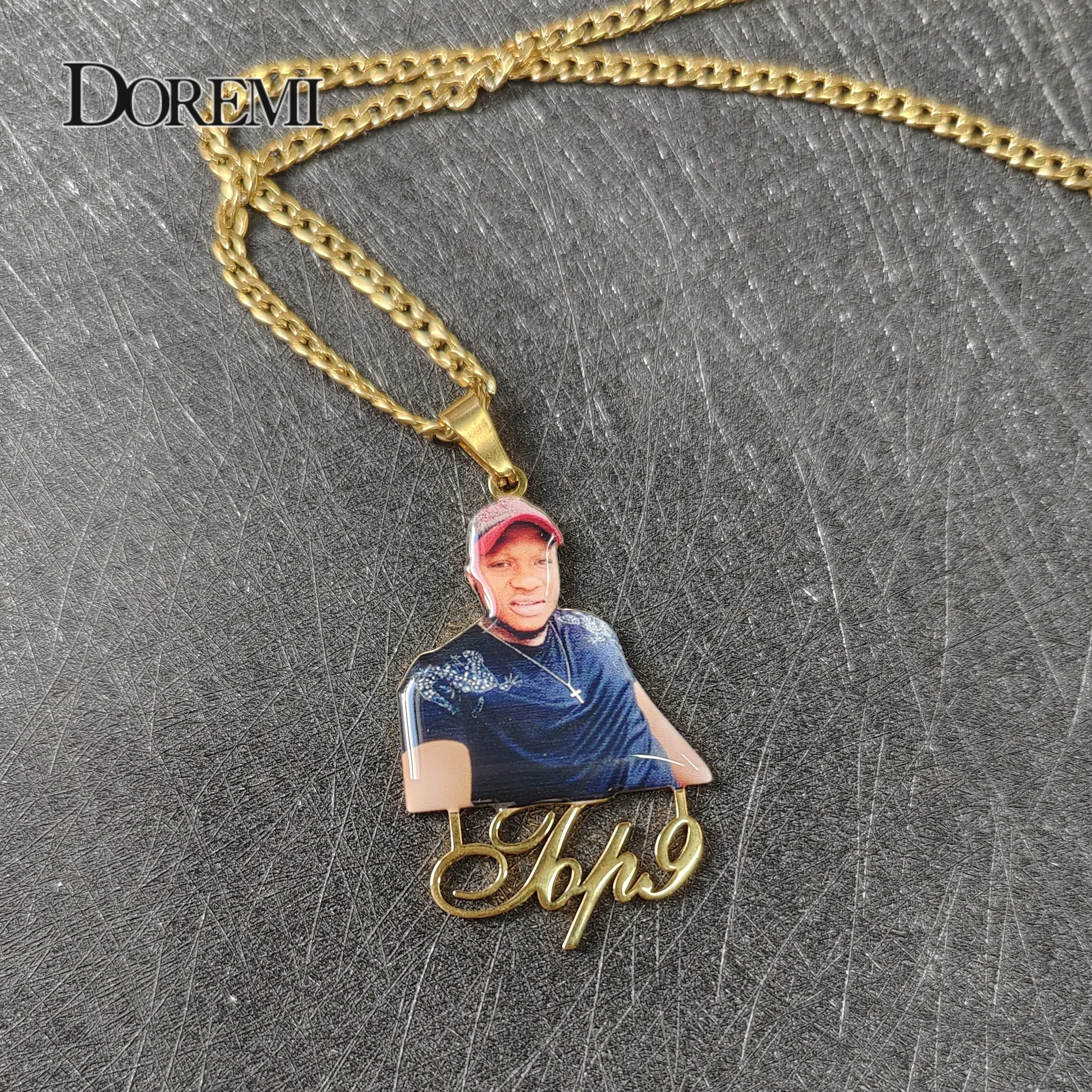DOREMI Coloful Custom Photo Necklace with Name Pendent Custom Picture any Character/Cartoon Nameplate Stainless for Family Gifts