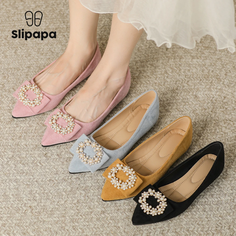 

Fashion Pointed Toe Flat Shoes Low Heel Elegant Party Dress Shoes 2023 New Pearl Rhinestone Buckle Soft Leather Female Pumps