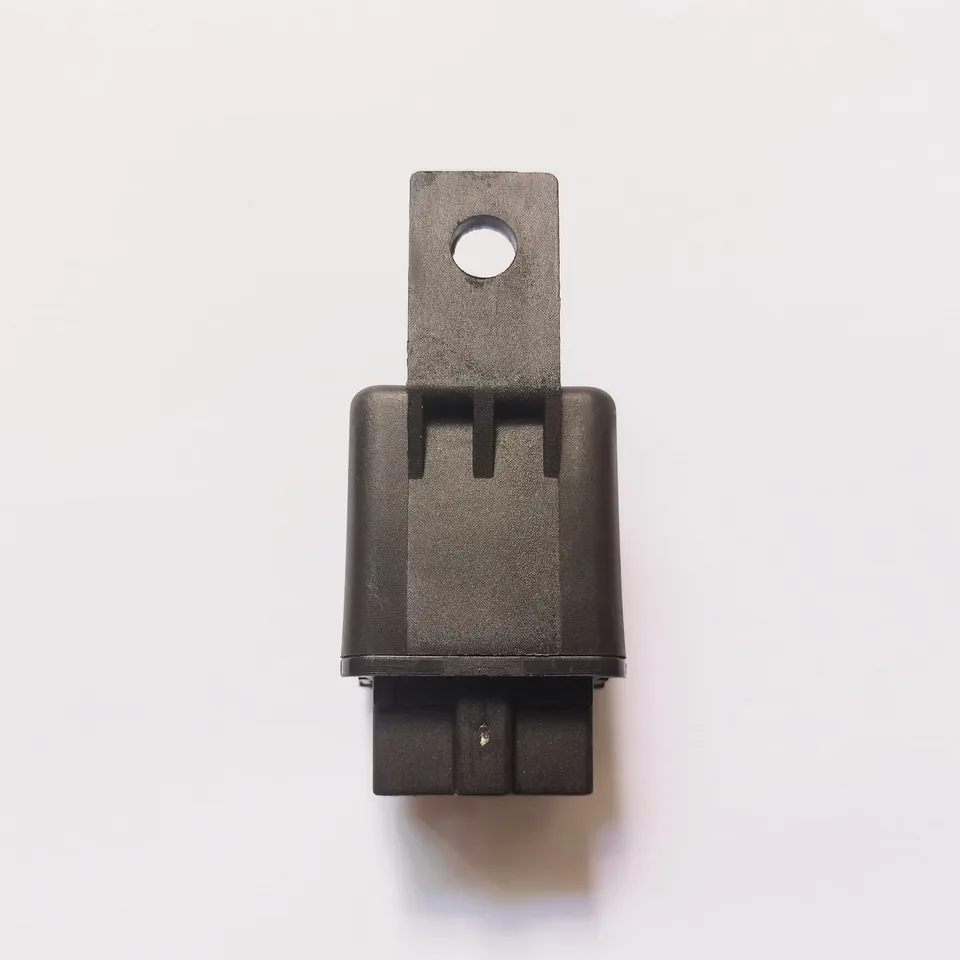 thumbnail image 2 of Fls820s 12 Volt 24V 30A 40A 5pin 4p Automotive Relay With Parallel 2 of 12