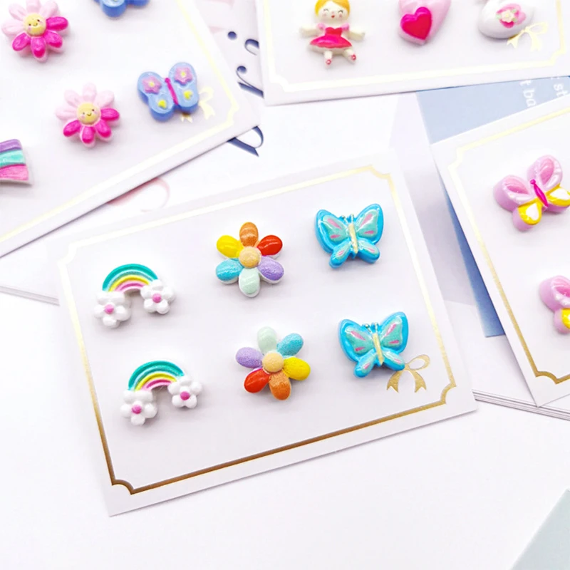 3PRS Ear Clip Earrings Clip Earrings Ear Clip Magnetic Earrings Strong Magnetic No Piercing Cute Earrings for Kids Children Unicorn Magnet Earrings Christmas Gift
