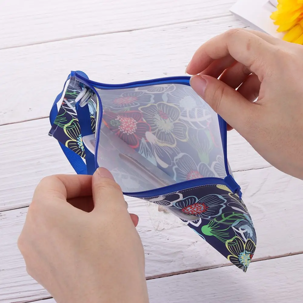Portable Wet Wipes Bag Flip Cover Tissue Box Cosmetic Pouch Baby Product Snap-Strap Carrying Case Stroller Accessories 1Pcs