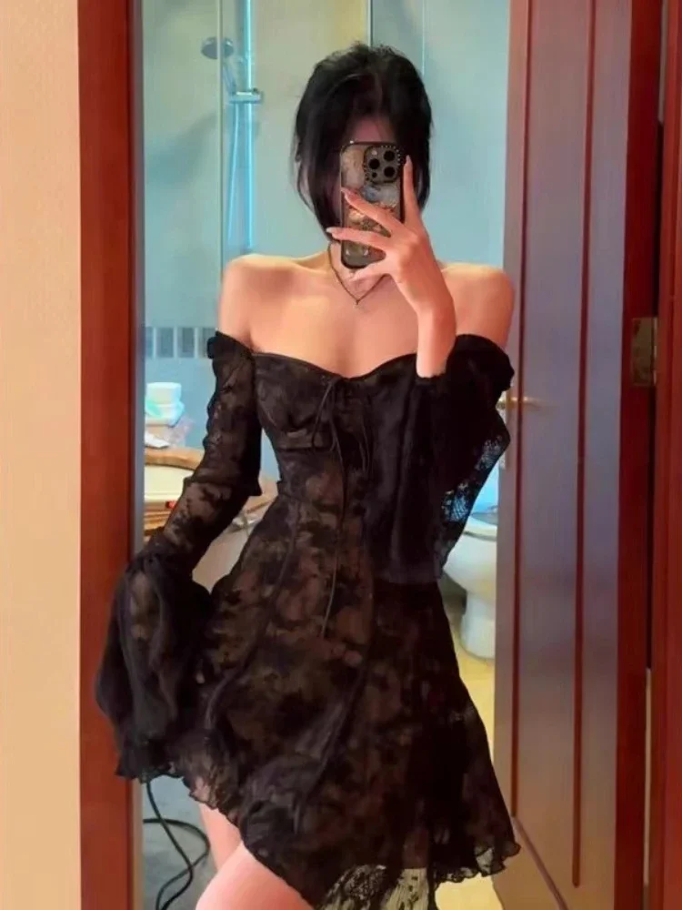 

Elegant Backless Long Sleeve Print Black Mini Dress Women Fashion Square Collar Pleated Club Party Sexy Vintage Party Dresses