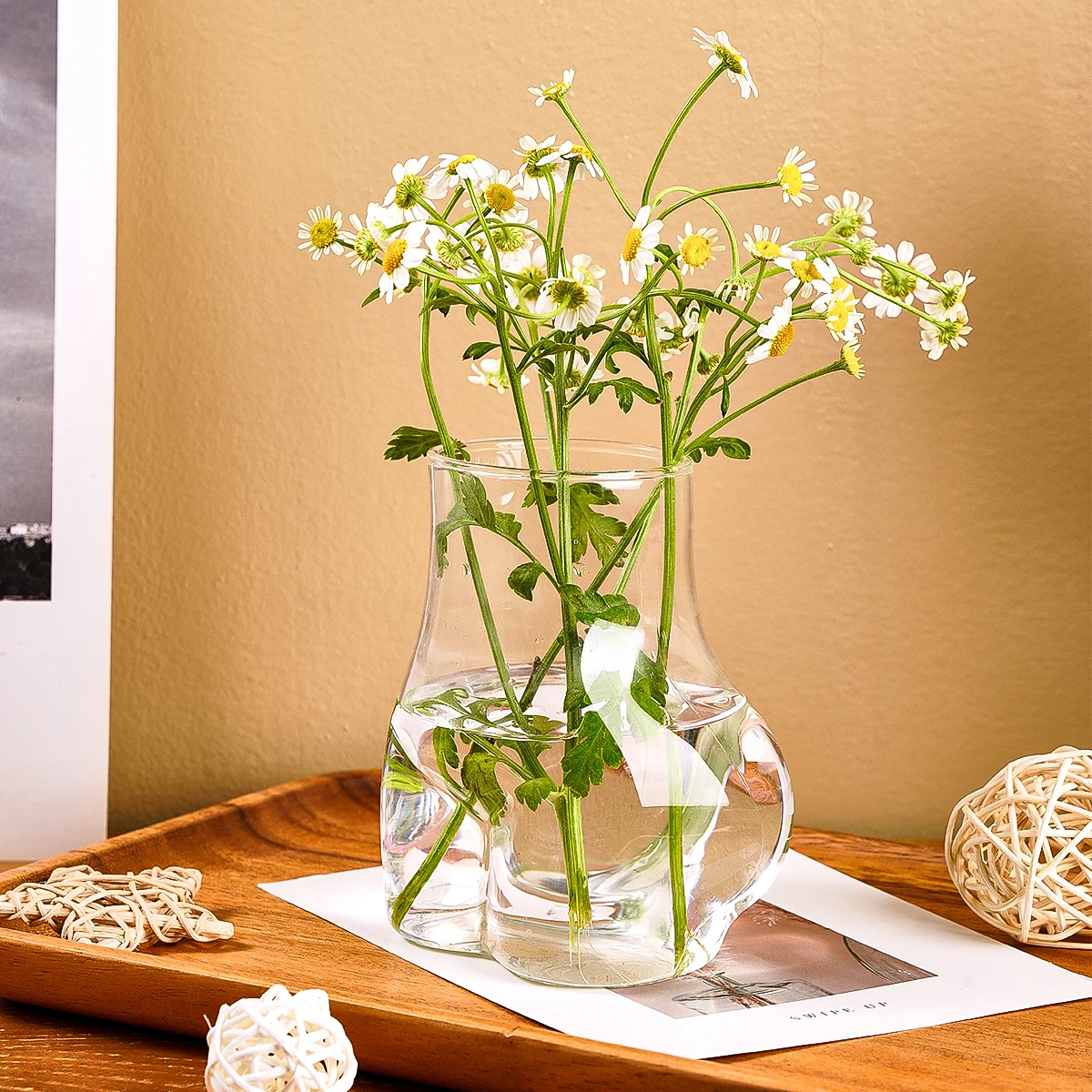 1PC, a funny and cute bottom vase, an artistic handcrafted glass decorative vase, a home desktop decorative vase