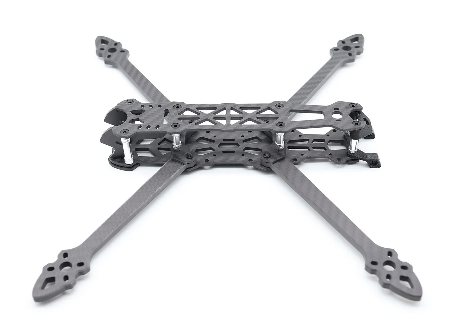 Détail des bras du cadre FPV Mark4 7/8 pouces avec renforts, conçu pour longue portée et freestyle.