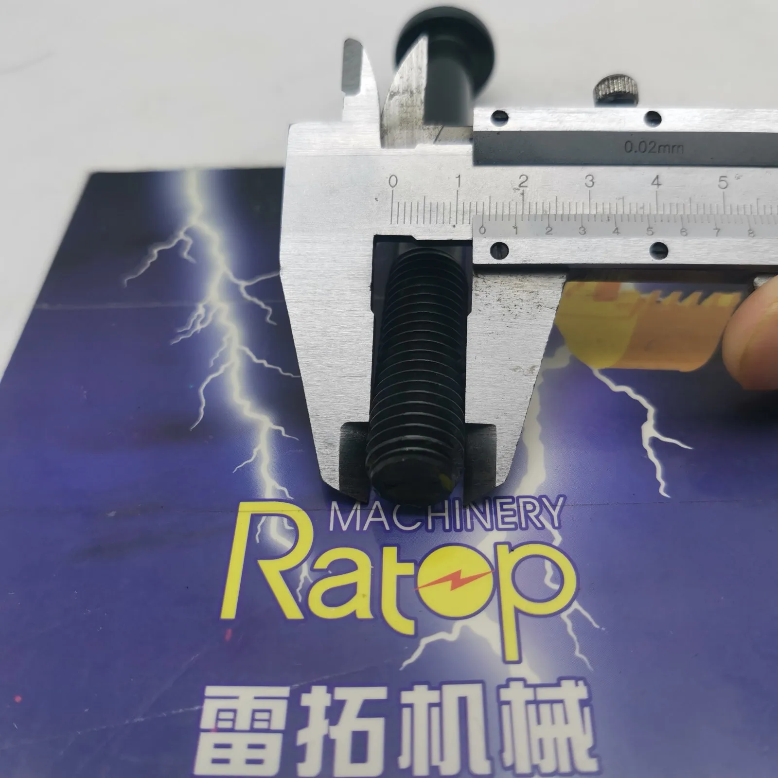 

Engine ZAX200-3 4HK1 6HK1 Genuine Engine Parts 8-94396207-3 8943962073 Crankcase Bolt Cylinder Head Bolt