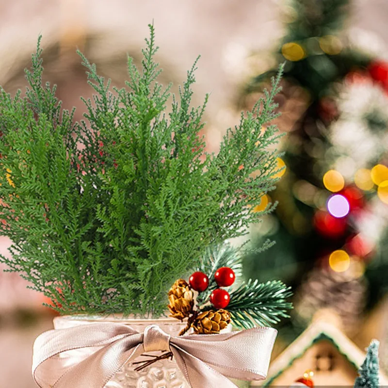 Branches de pin artificielles en flocons de neige, fausses plantes vertes de Noël, feuilles de pin, guirlande DIY, décorations d'arbre de Noël, décoration de fête du Nouvel An_voghion.com