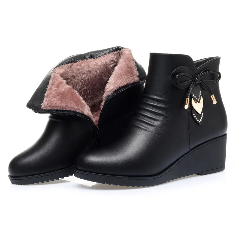 5.5cm Plus Size 35-42 Comfortable Warm Fur Shoes Winter Soft Leather Ankle Boots 2024 Med Heels Platform Wedges Boots for Mom