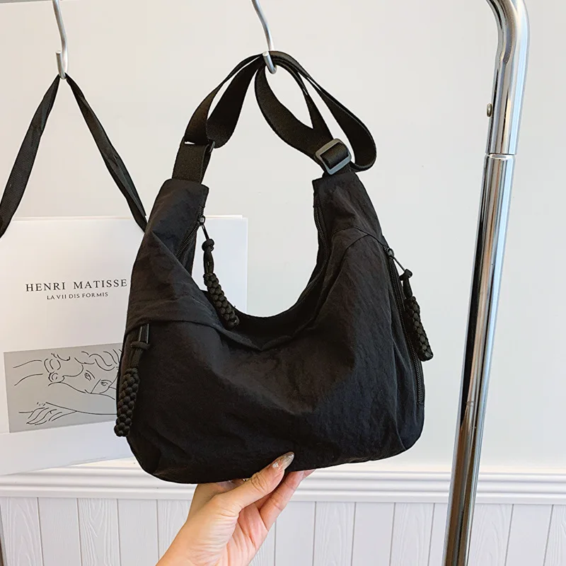 2023 nuove borse a tracolla in nylon borsa per gnocchi di moda per