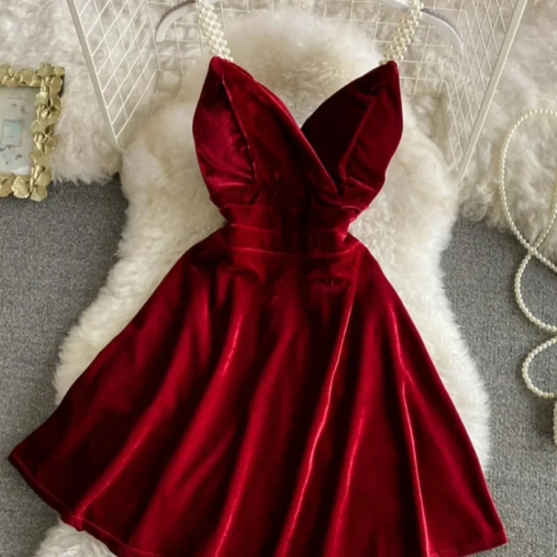 الصيف فستان بحزام المرأة الأحمر المخملية ألف خط فستان سهرة صغير خمر قبالة الكتف الفاخرة Y2K قطعة واحدة الفساتين الملابس 2025 جديد