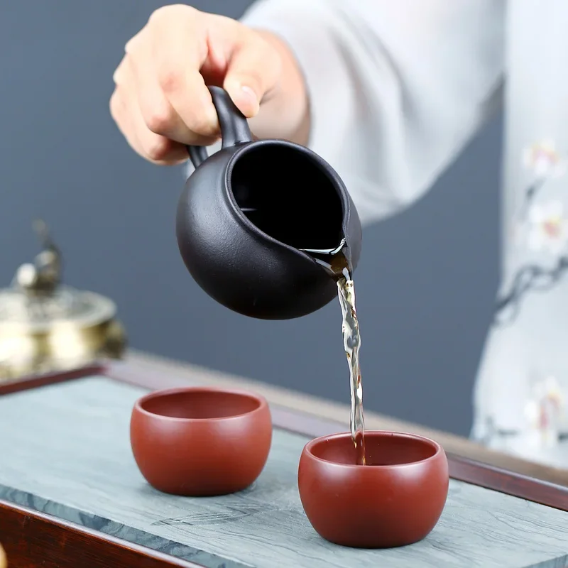 180ml Yixing  Purple  Fair CupClay with Filter Tea Sea Handmade Home Kung Fu Tea Set Accessories kitchenware