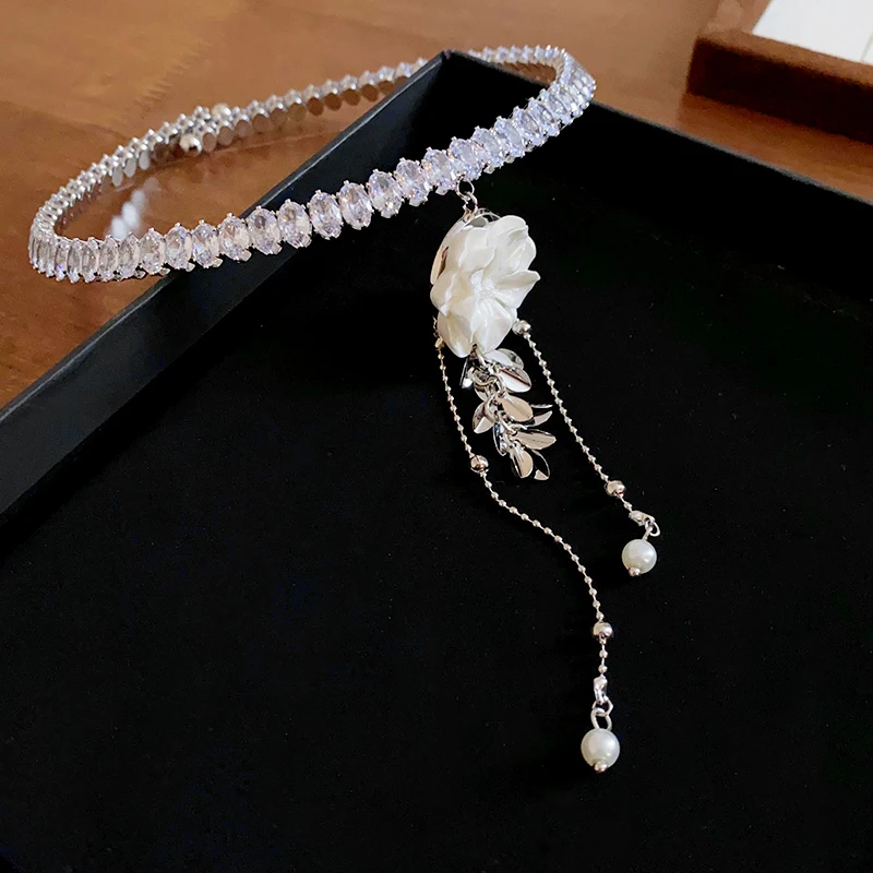 Boho Women Bridal Vintage Flower Tassels Pearl Shiny Rhinestones Choker Necklace Simple Wedding Necklaces for Women and Girls