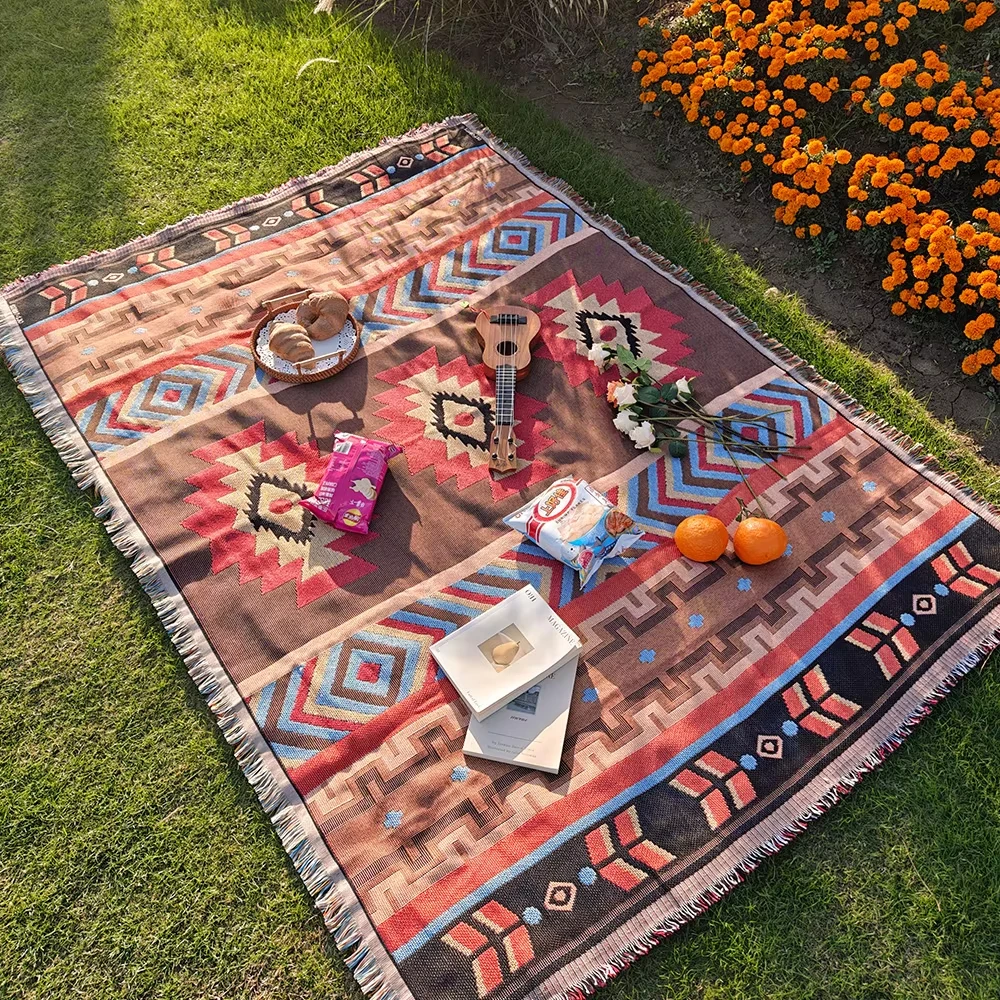 Versatile Western Bohemian Blankets Outdoor Blankets Camping Picnic Blankets Decorative Bed Blankets Checkered Sofa Pads Travel - 2