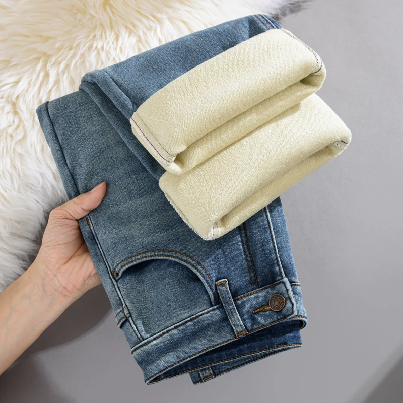 Y2k Pants Jeans for Woman Winter Fleece Lined 2025 New Thick Warmth Slim Wide Leg Straight Trousers Fashion casual 3