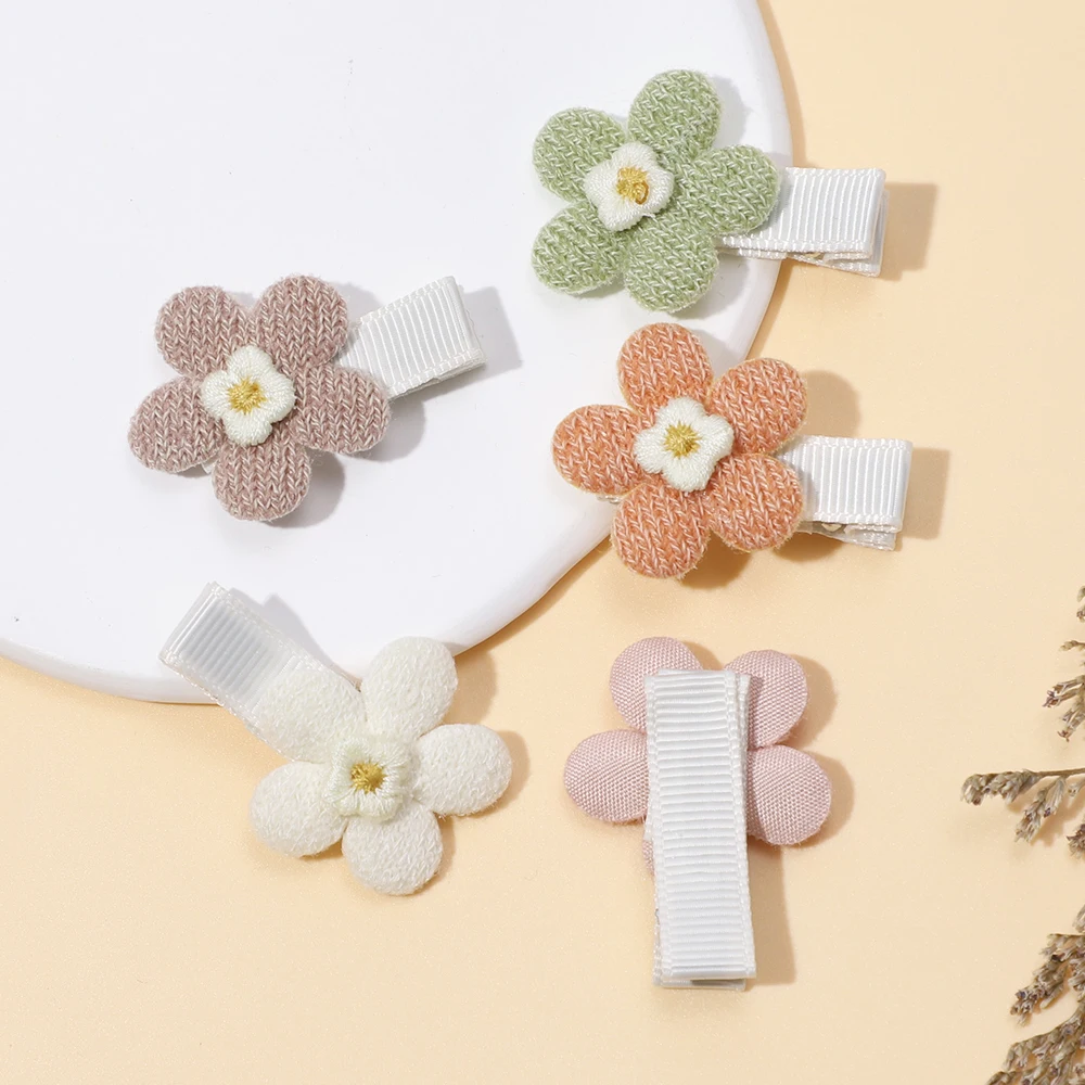 30pc/lot Crochet Sun Flower Barrettes Alligator Clips Pins Accessories for Baby Girls Toddler Knit Flower Hairgrips Wholesale baby activity toy trendy electric drive abs playing fields elements table toddler toy