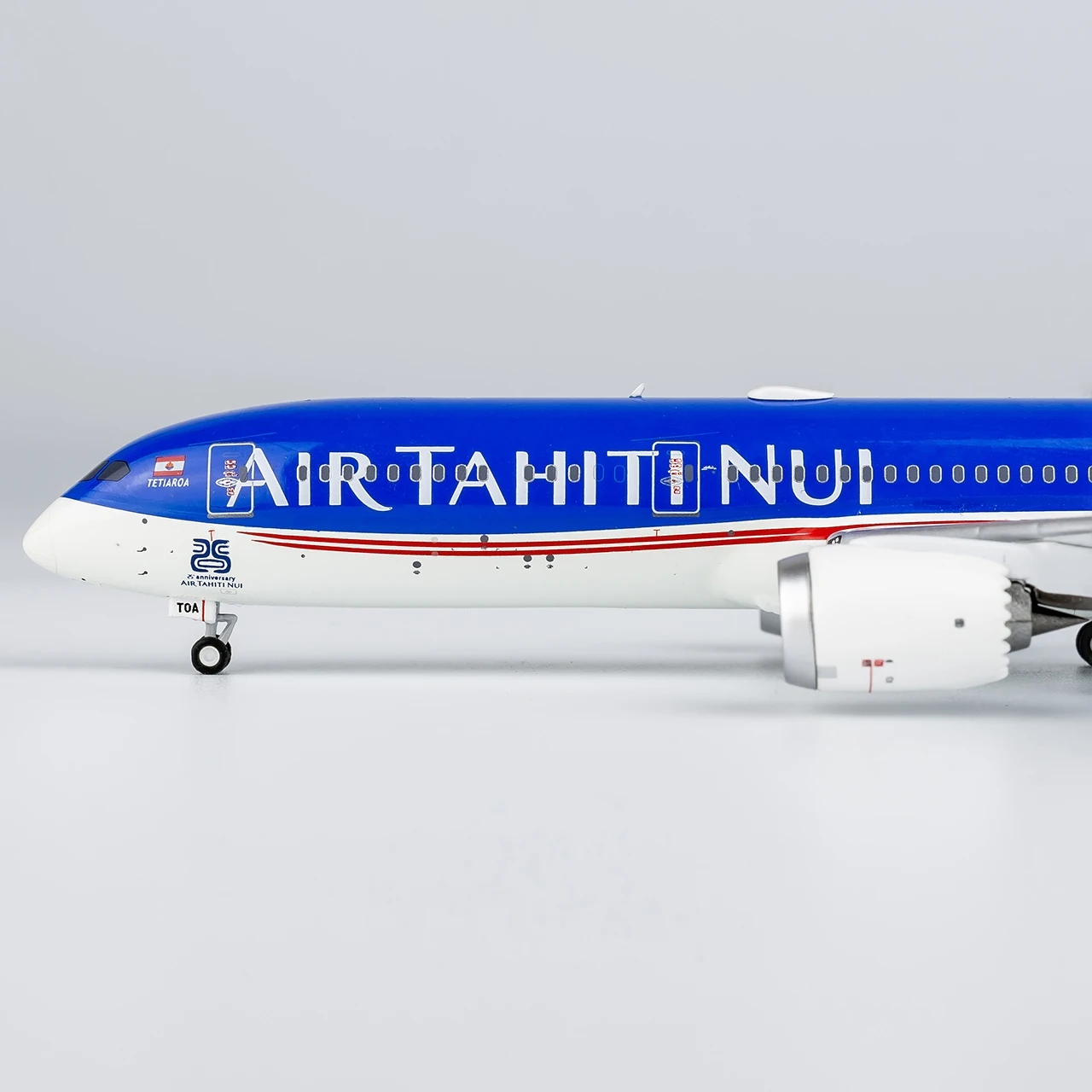 55125 Alloy Collectible Plane Gift NG Model 1:400 Air Tahiti