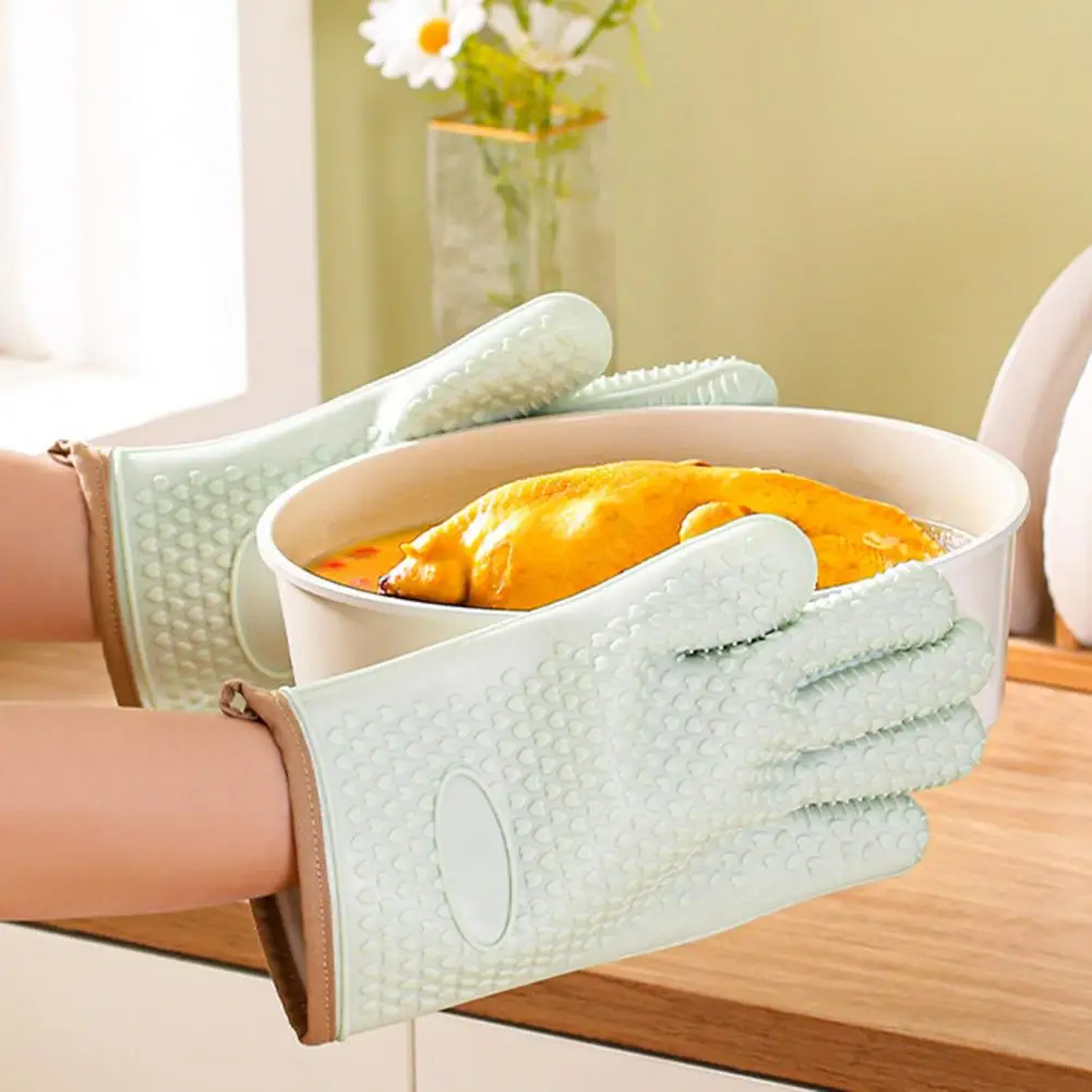 1Pc Heat Insulation Glove Easy to Clean with Lanyard Multipurpose Baking Glove Kitchen Accessories
