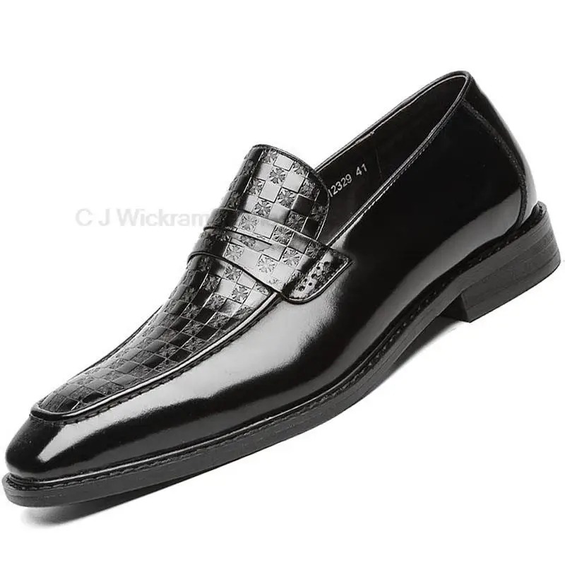 

Autumn Shoes Men Wedding Dress Shoes Square Head Brown Black Carving Loafers Genuine Leather Slip On Male Casual Business Shoe