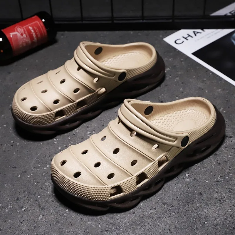 

슬리퍼 Mens Summer Sandal Breathable Couple Outdoor Beach Hole Slippers Lightweight Sandals 2023 Male Thick Bottom Anti-slip Sandal