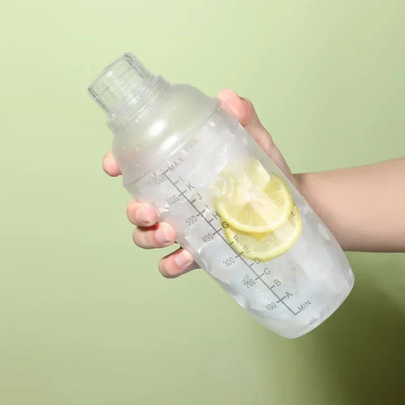 Transparent 350ml/500ml/700ml/1000ml Plastic Cocktail Shaker Bottles with Scales Large Capacity Shaking Cups Bar Tools Drinkware