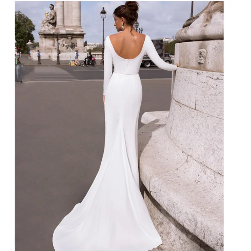 15375 Vestido de novia de satén suave, sencillo, de manga larga