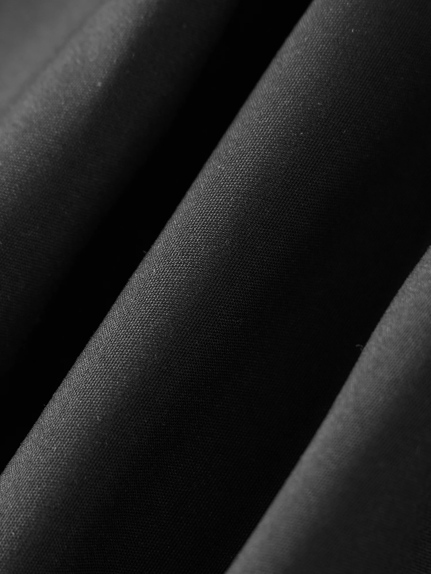 Elegant Floral Print Sleeveless Maxi Dress with V-Neckline and Ruffle Detail for Summer Wedding Guest Outfit