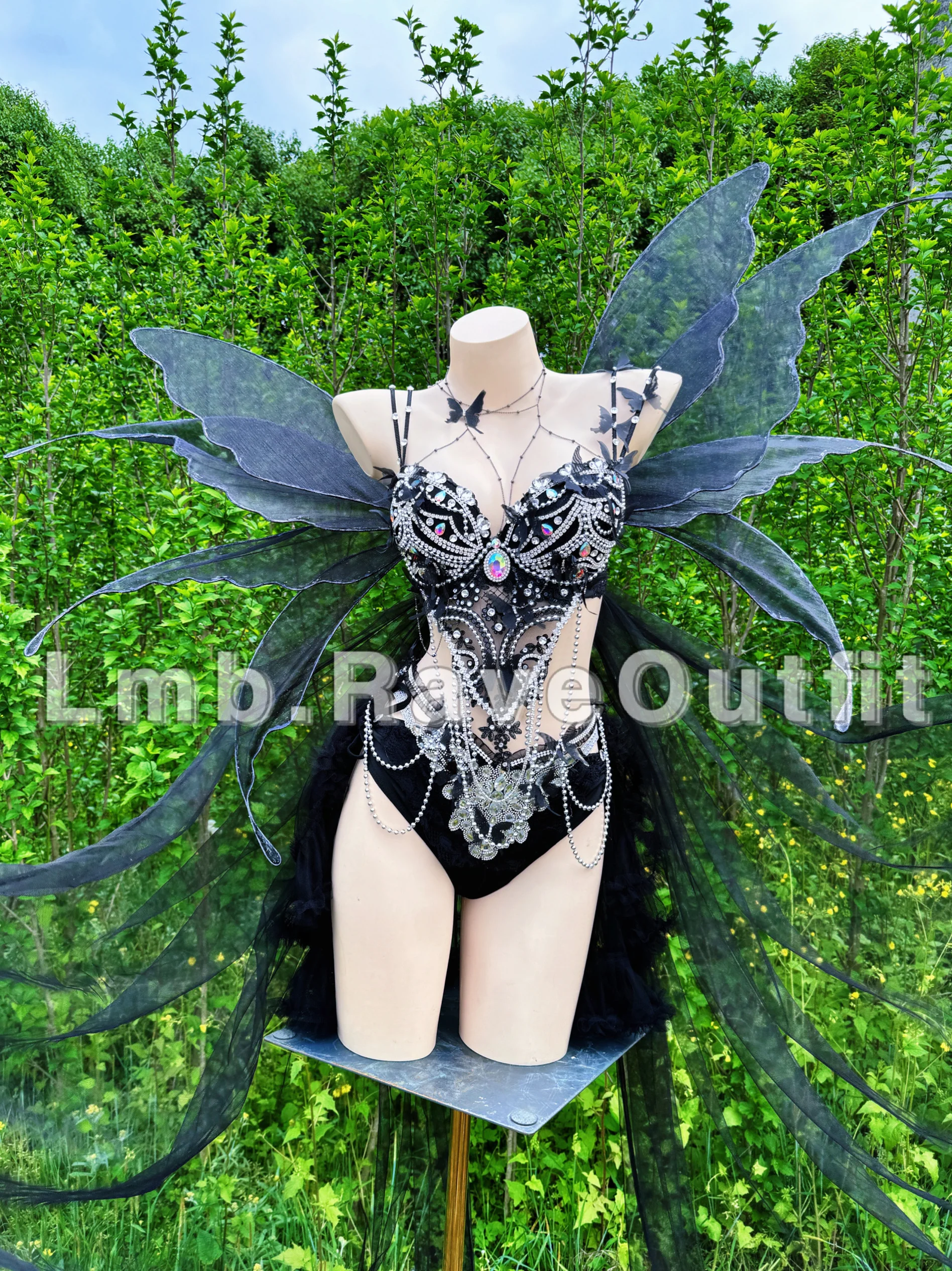 

Diablo Style Diamond Inlaid Hollow Mesh With Wings Sexy Bikini Nightclub Bar Female Singer Lead Dance Stage Performance Costume