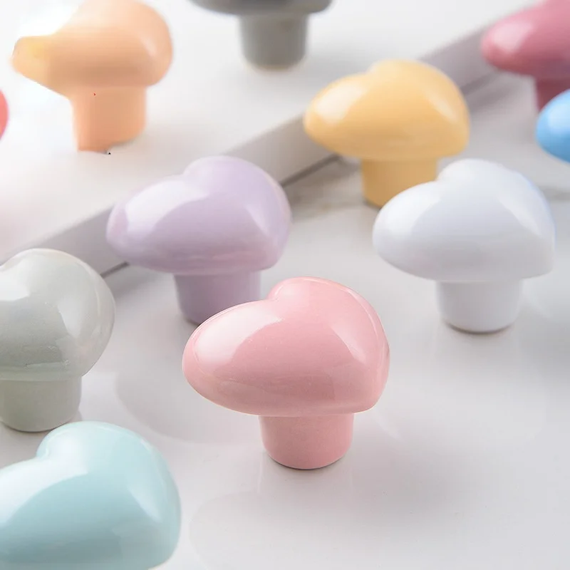 Door Knobs and Handles Furniture Handles Kitchen Door Handles Ball Lever Knob Ceramic Cartoon Cabinet Knobs and Handles Colorful Heart Drawer Closet Kids Room Furniture Handle