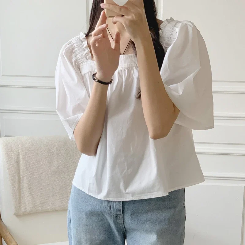 

Женская хлопковая блузка с коротким рукавом-фонариком и квадратным вырезом