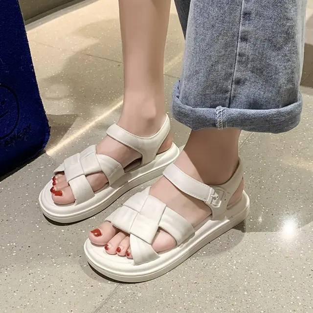 2023 Designer Cosy Flat Comfort Clogs Archline Slippers Slides For Women  And Men Luxury Adjustable Strap Leather Beach Sandals With Gold Tone Buckle  Sizes 35 45 With Box From Mhsunshine, $100.51