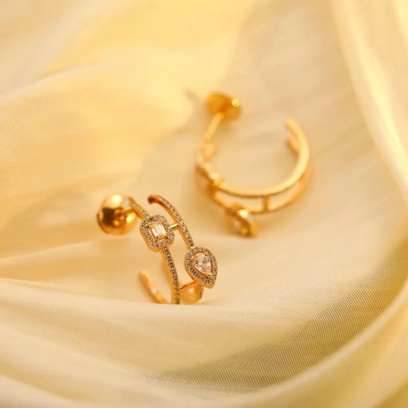 

Fashionable sugar drops, zircon earrings, original high quality logo, luxurious and exquisite women's holiday party gifts