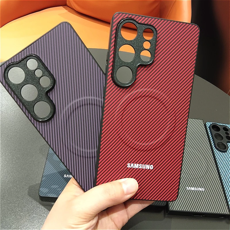 Carbon Fiber Magnetic Matte Bumper Case with Wireless Charging Compatibility