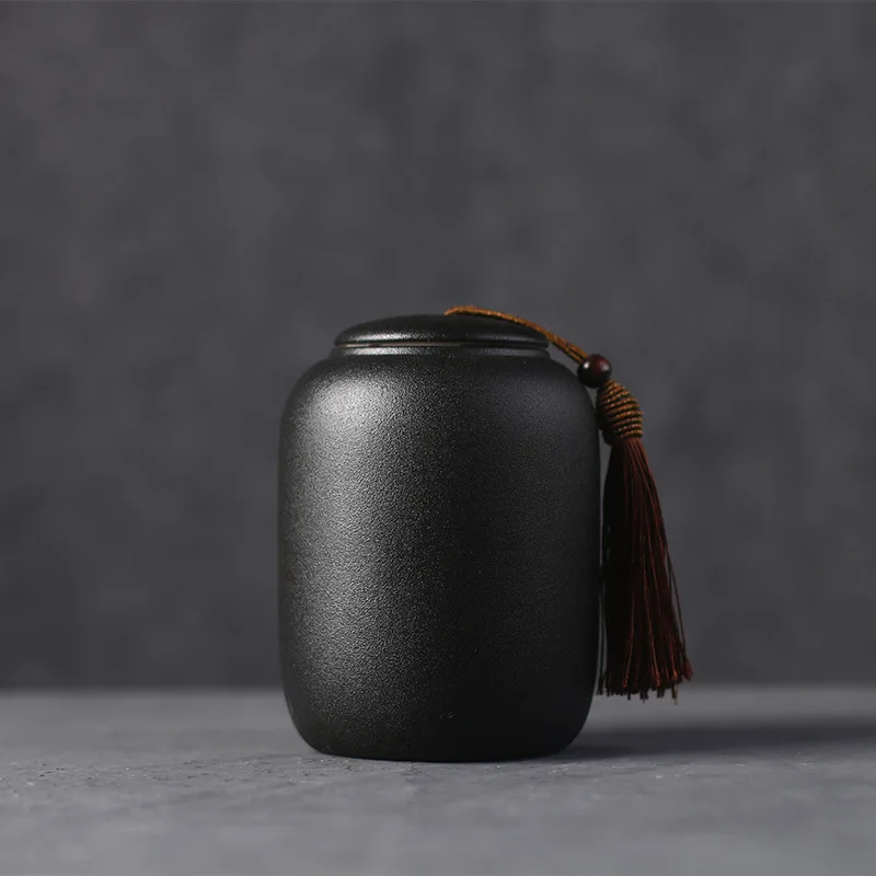 Creative Black Frosted Ceramic Tea Jar Moisture-proof Sealed Storage Jar Vintage Art Decoration Jars Living Room Decoration Gift