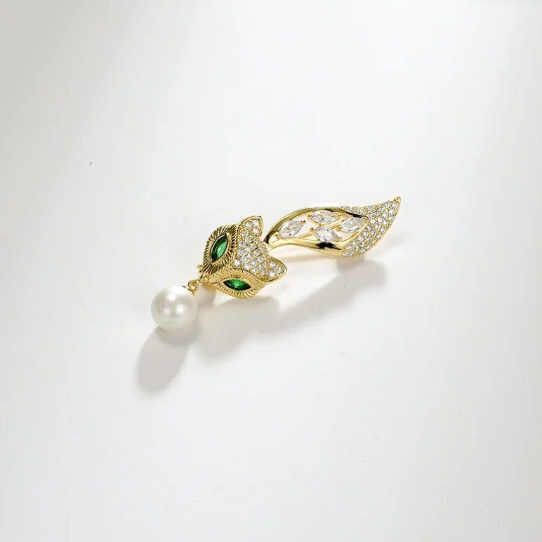 2023 new trend Fox with pearl suit zircon Lapel pins brooch accessories fashion jewelry for women