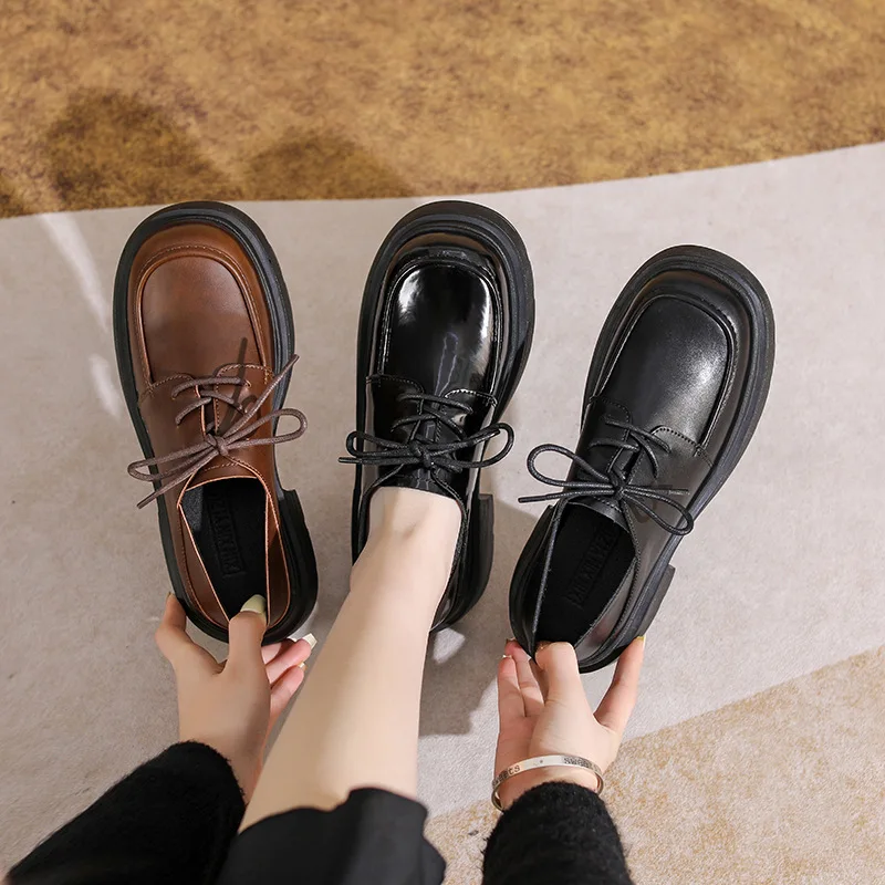 

Flat Black Shoes For Women Modis British Style Female Footwear Casual Sneaker Loafers With Fur Clogs Platform Oxfords Round Toe